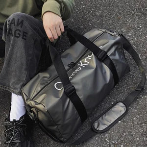 Waterproof Fitness Sports Travel Duffel Bag - Versatile Weekender for Men and Women